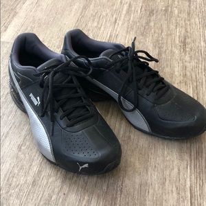 Men’s Puma Tennis shoes